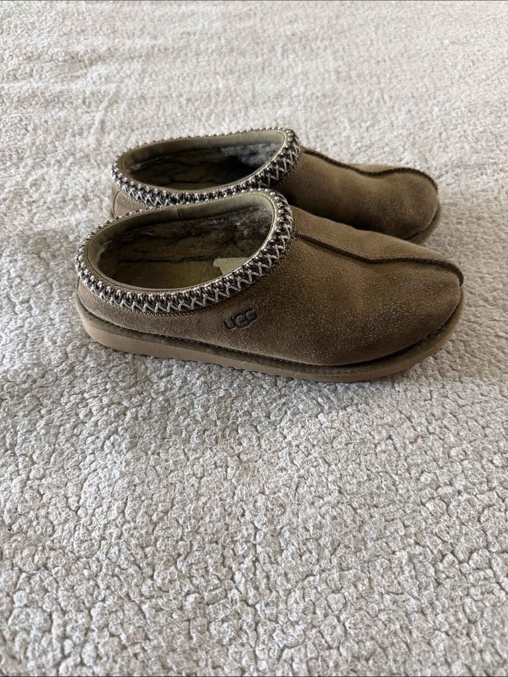 Ugg Tasman Chestnut Suede Slippers Women’s Size 7